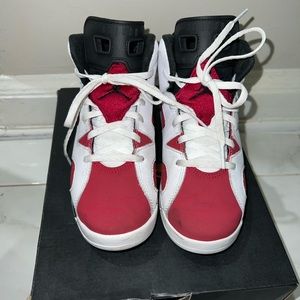 Excellent condition! Jordan 6 Retro Boys Carmines